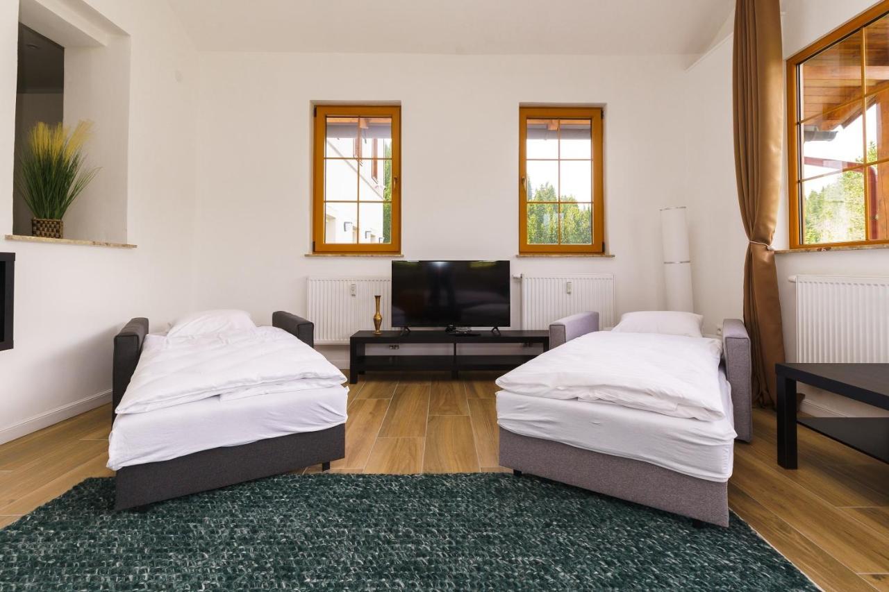 Apartman Ela Горні-Блатна Екстер'єр фото