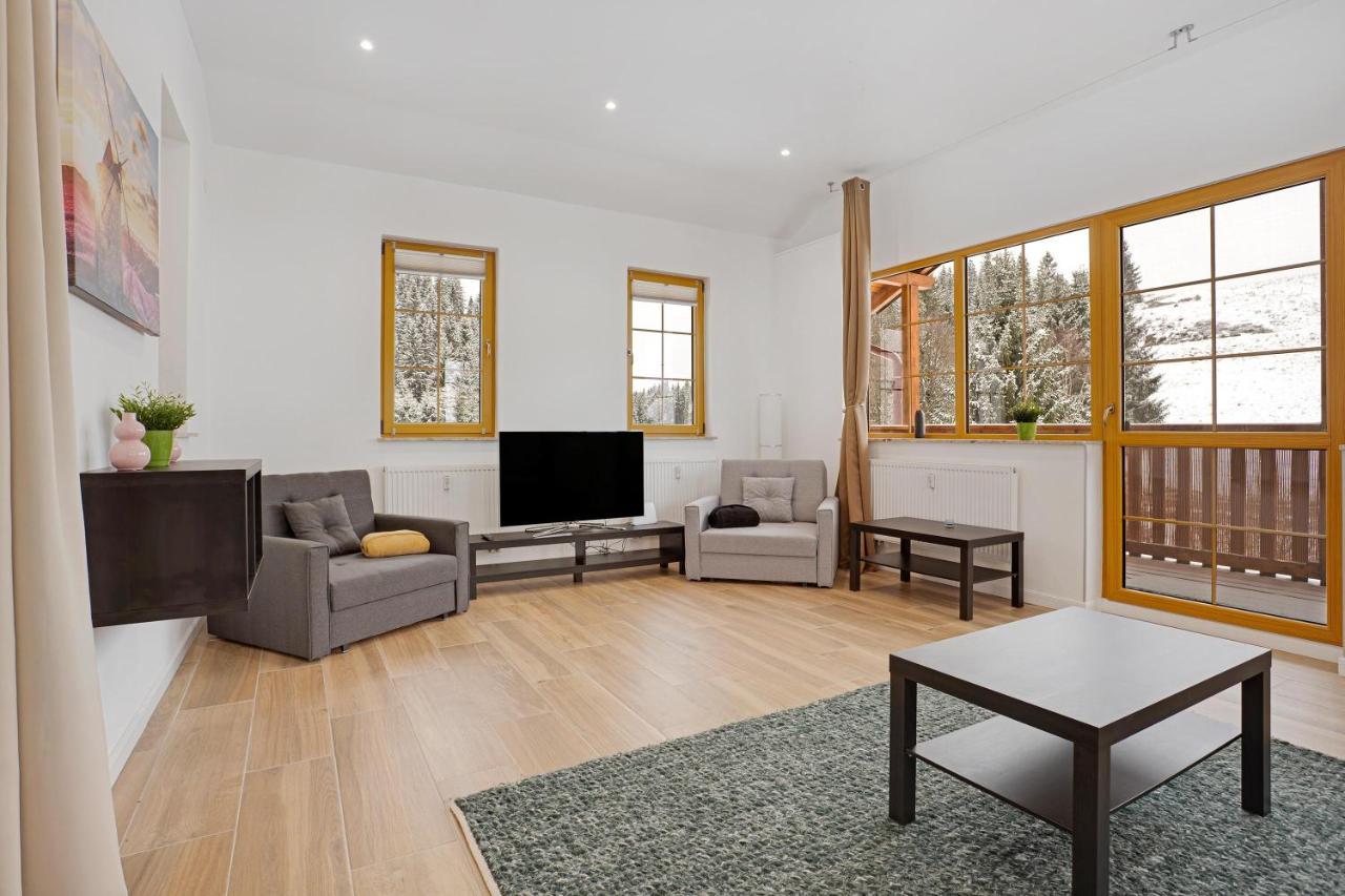 Apartman Ela Горні-Блатна Екстер'єр фото