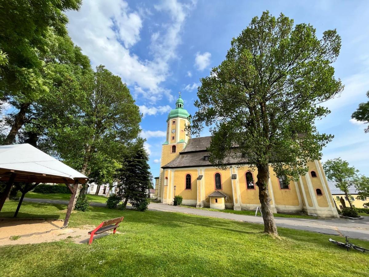 Apartman Ela Горні-Блатна Екстер'єр фото