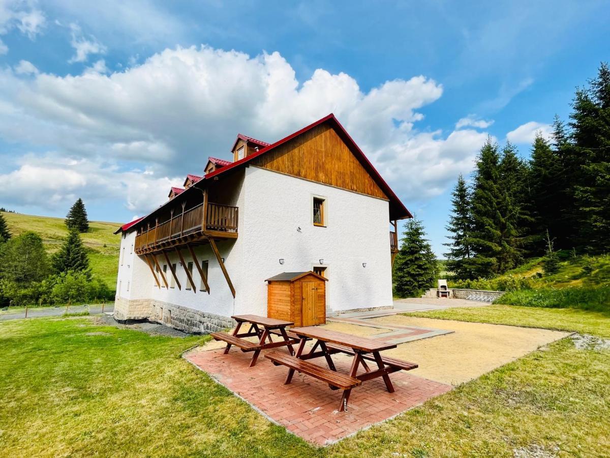 Apartman Ela Горні-Блатна Екстер'єр фото